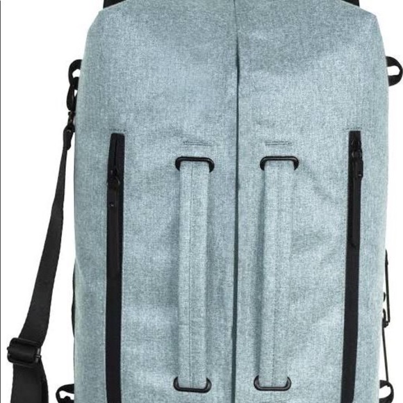 Sherpani Fury Athletic Backpack (artiq) - Picture 2 of 4